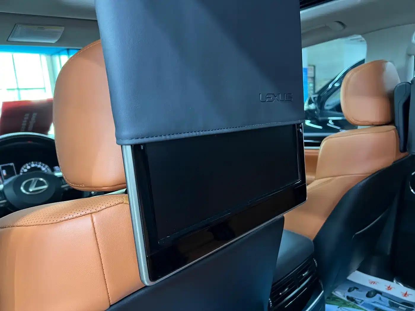 Lexus LX 2019 570 Premium Luxury Edition — миниатюра 22