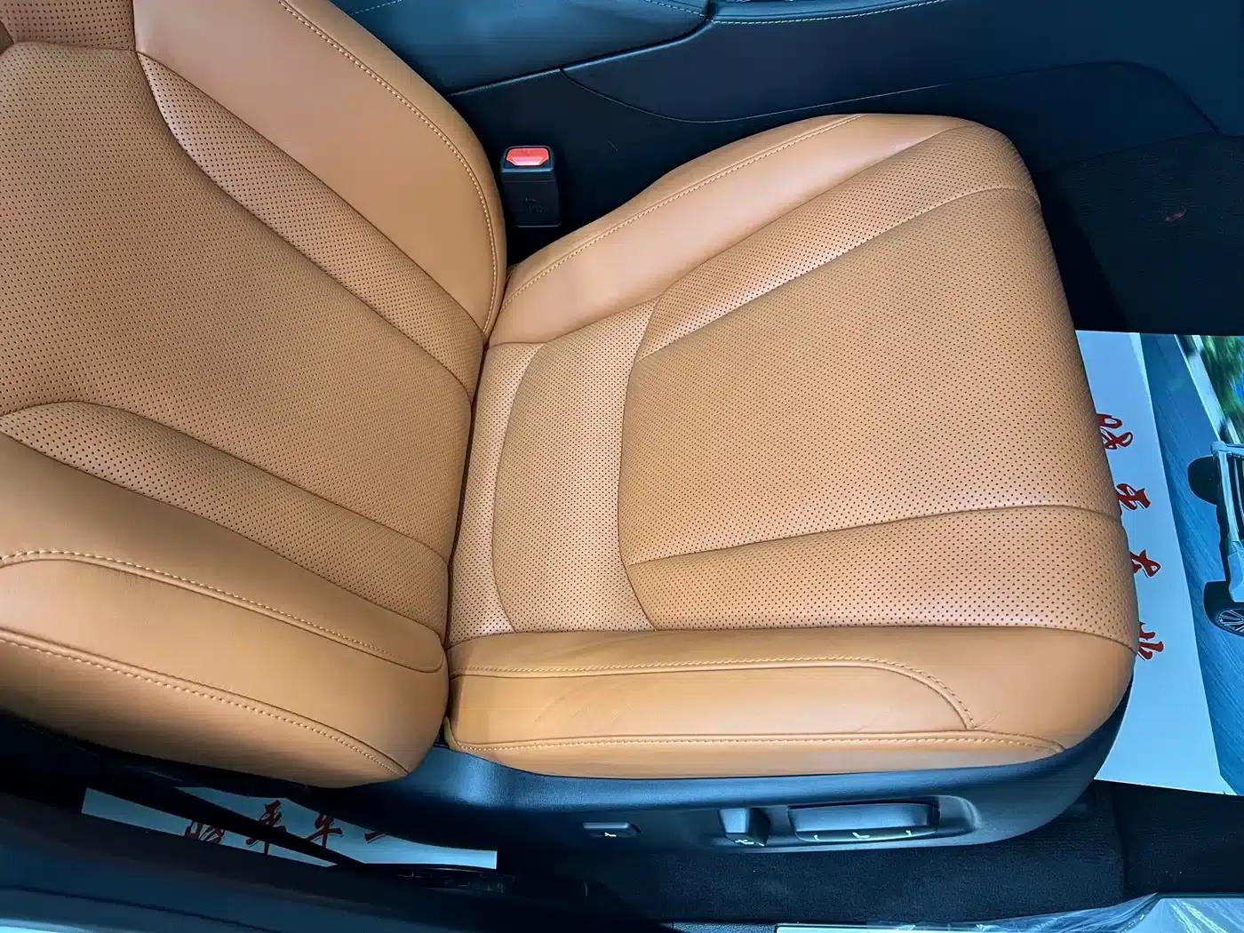 Lexus LX 2019 570 Premium Luxury Edition — миниатюра 27
