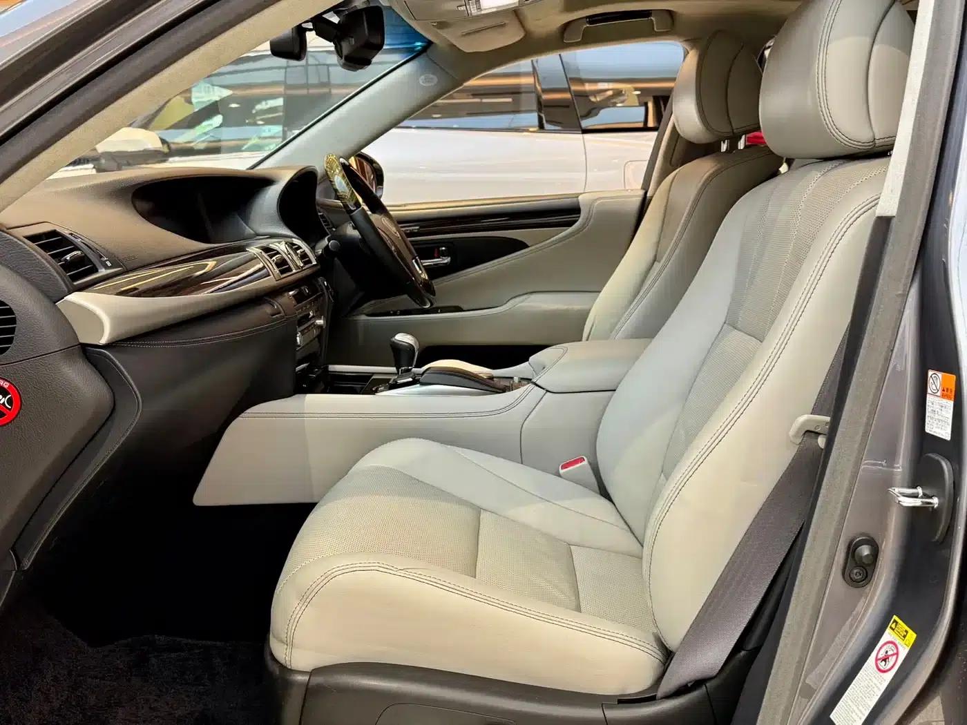 Lexus LS 2014 600hL — миниатюра 12