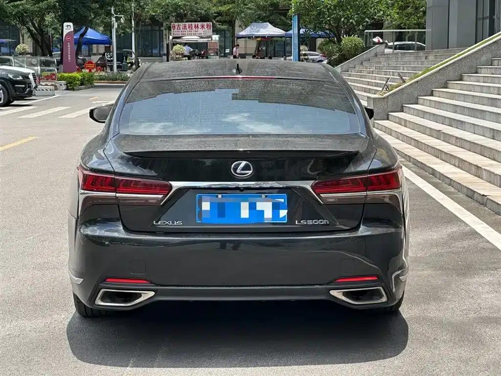 Lexus LS 2018 500h Executive Edition (China V emission standard) — миниатюра 4