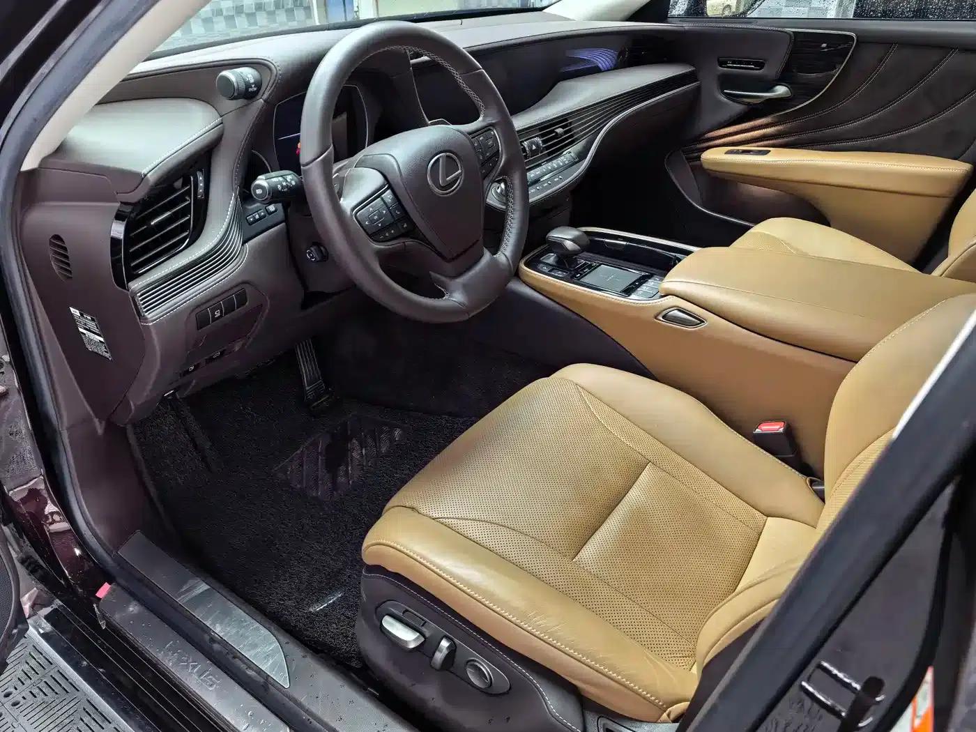 Lexus LS 2020 500h Premium Edition (China VI Emission Standard) — миниатюра 4