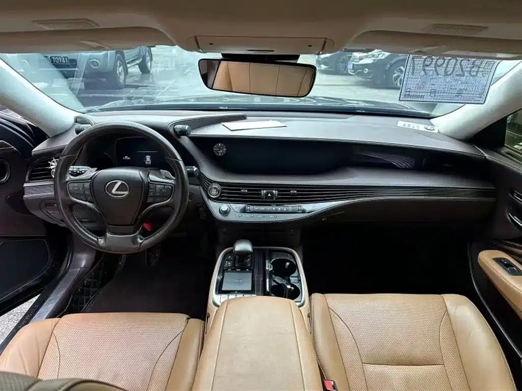 Lexus LS 2018 350 Premium Edition (China V emission standard) — миниатюра 5