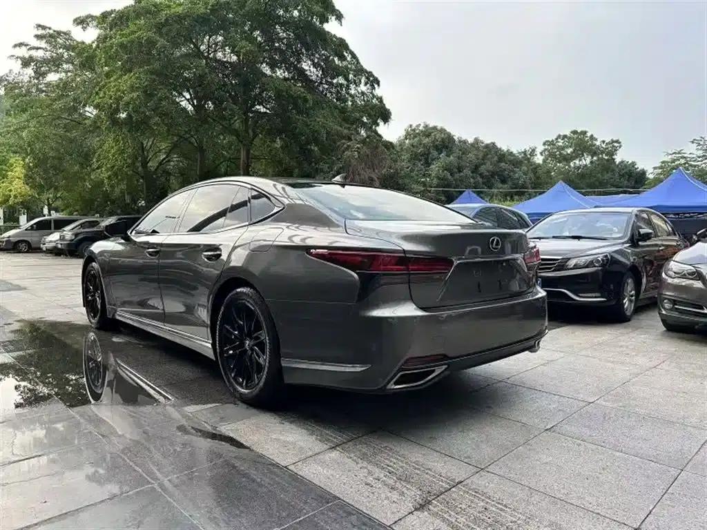 Lexus LS 2018 350 Premium Edition (China V emission standard) — миниатюра 9