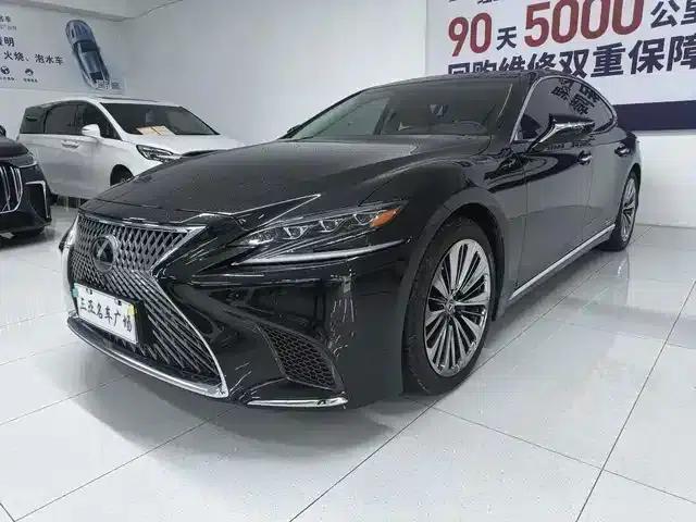 Lexus LS 2020 500h Premium Edition (China V Emission Standard)