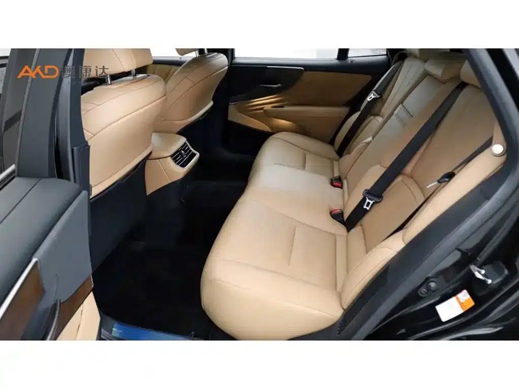 Lexus LS500h/3.5/2021/Premium Edition — миниатюра 7