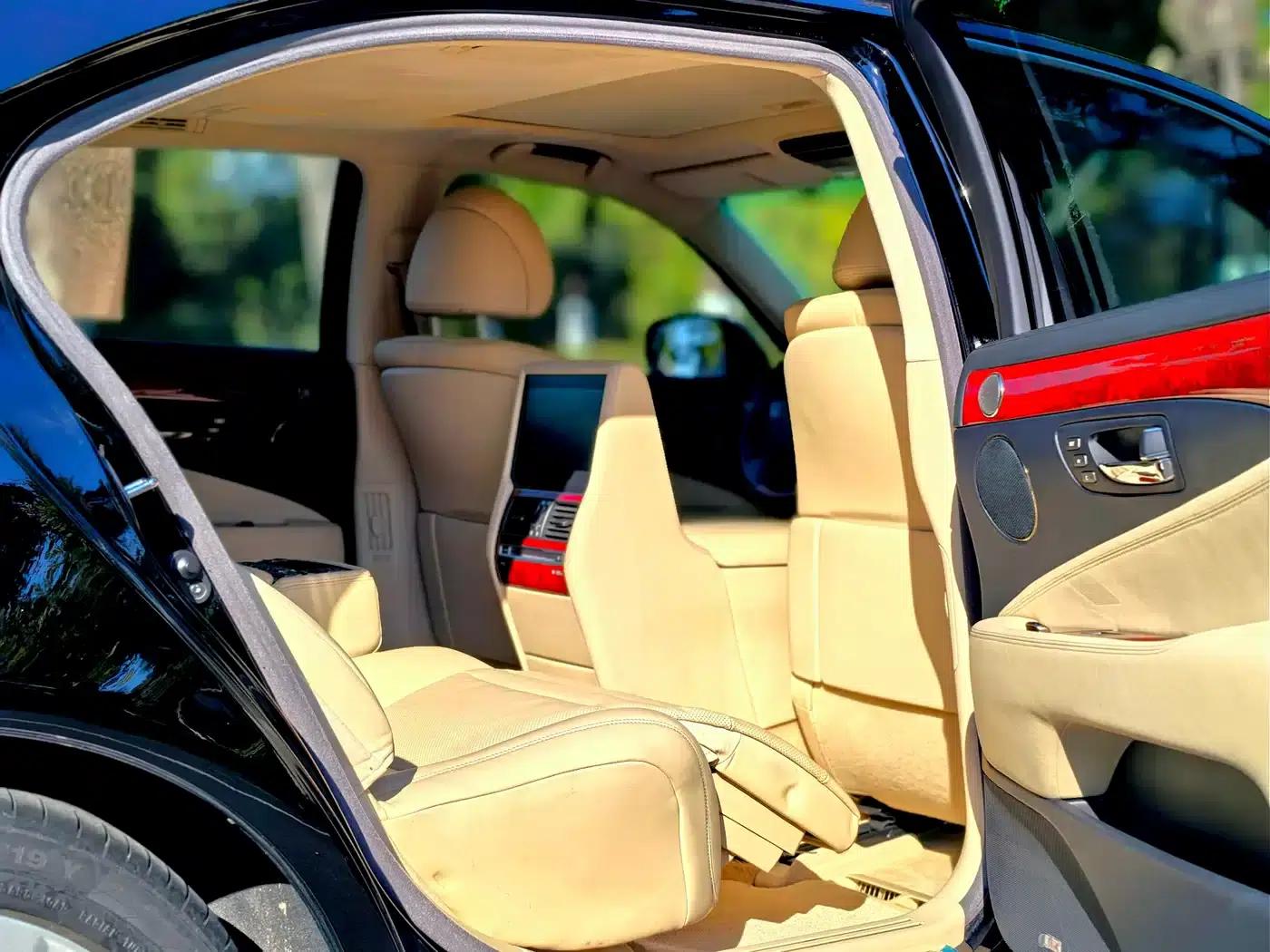Lexus LS 2010 600hL — миниатюра 15