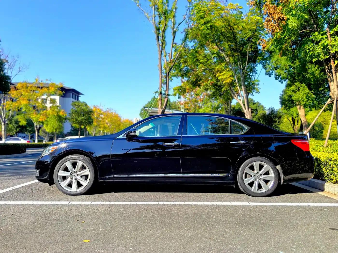 Lexus LS 2010 600hL — миниатюра 4