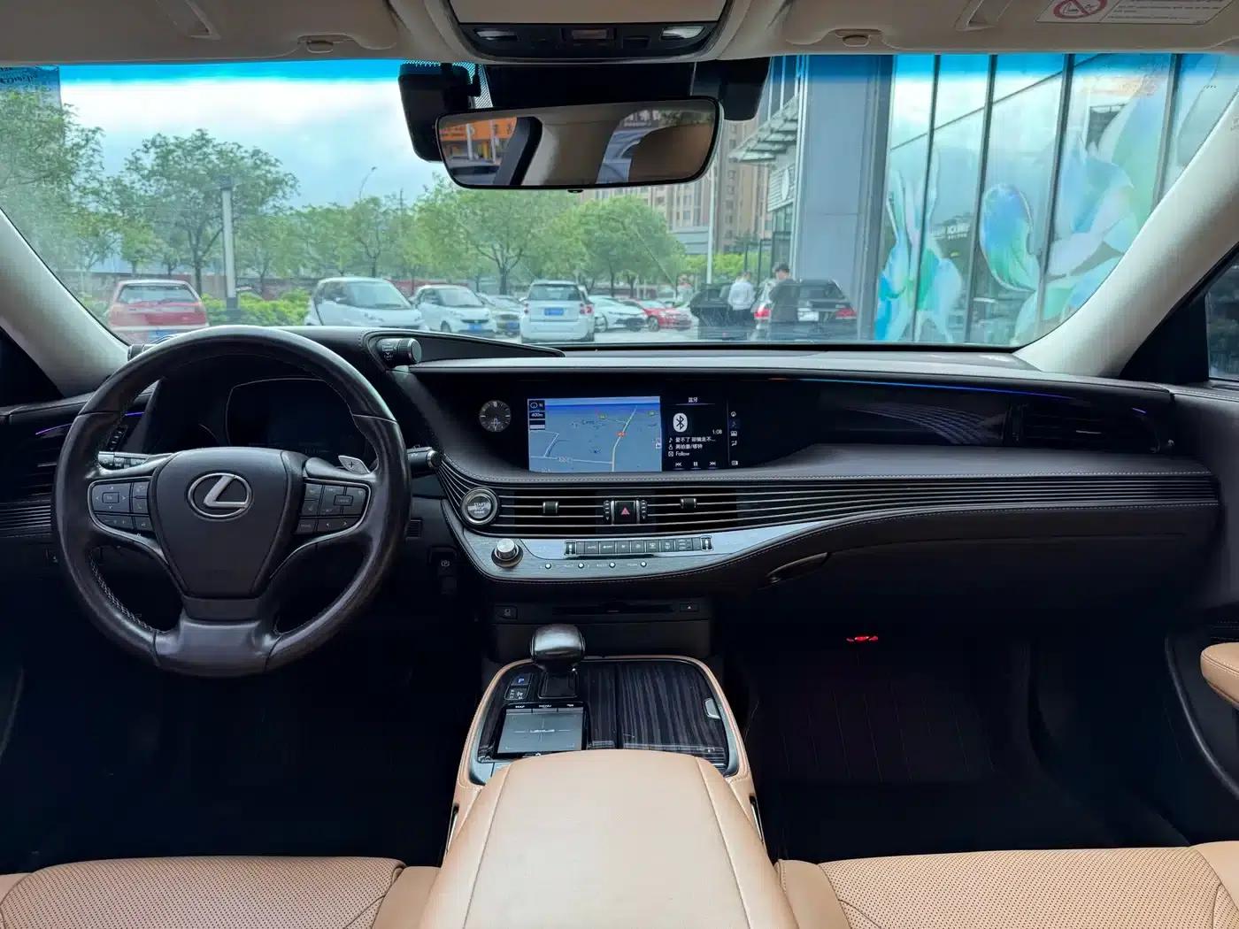 Lexus LS 2018 350 Premium Edition (China V emission standard) — миниатюра 11