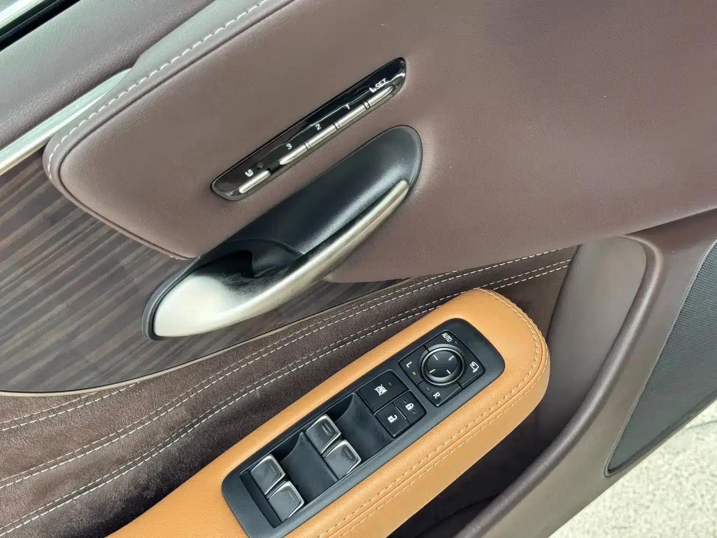 Lexus LS 2018 350 Premium Edition (China V emission standard) — миниатюра 14