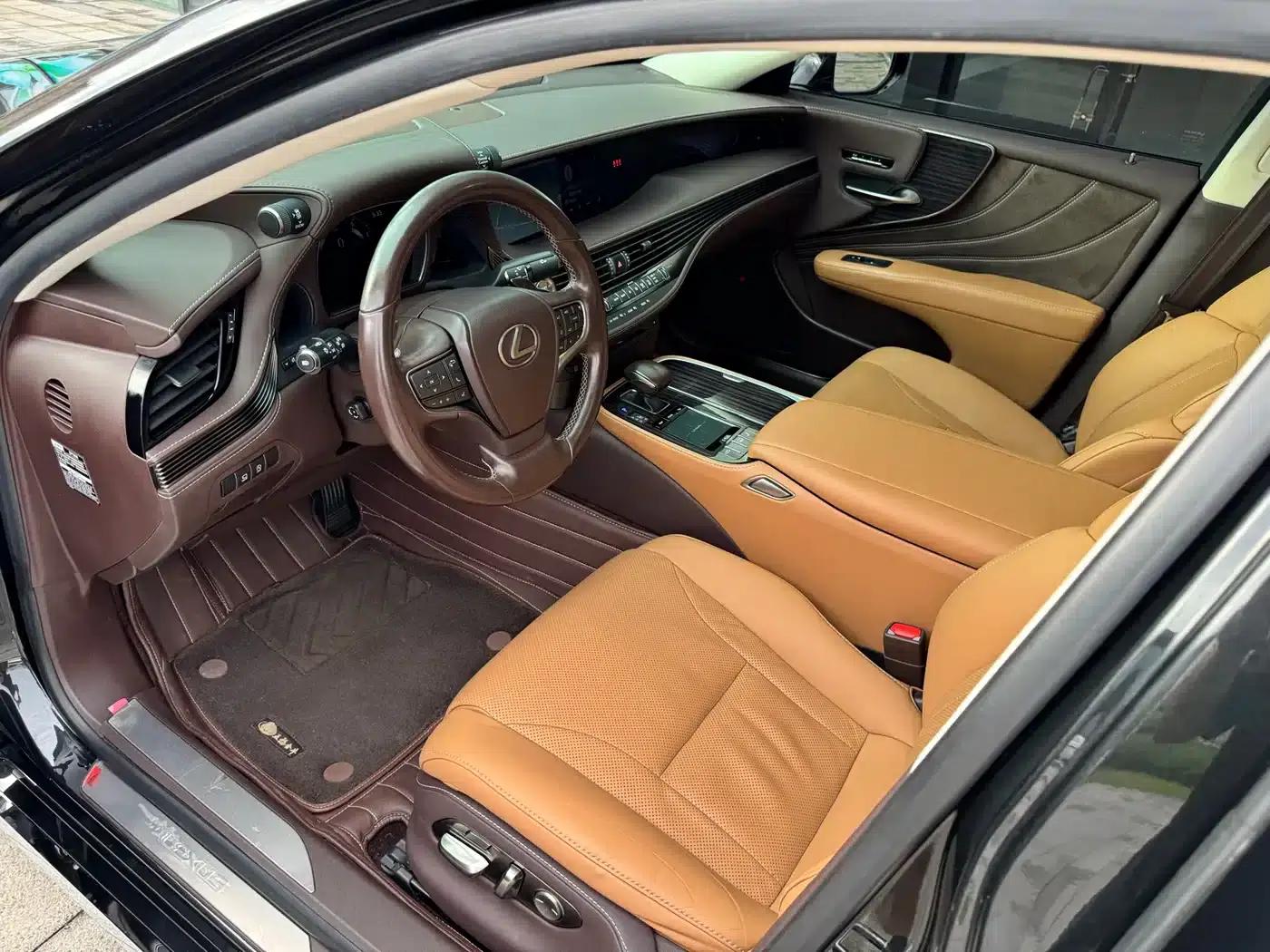 Lexus LS 2018 350 Premium Edition (China V emission standard) — миниатюра 10