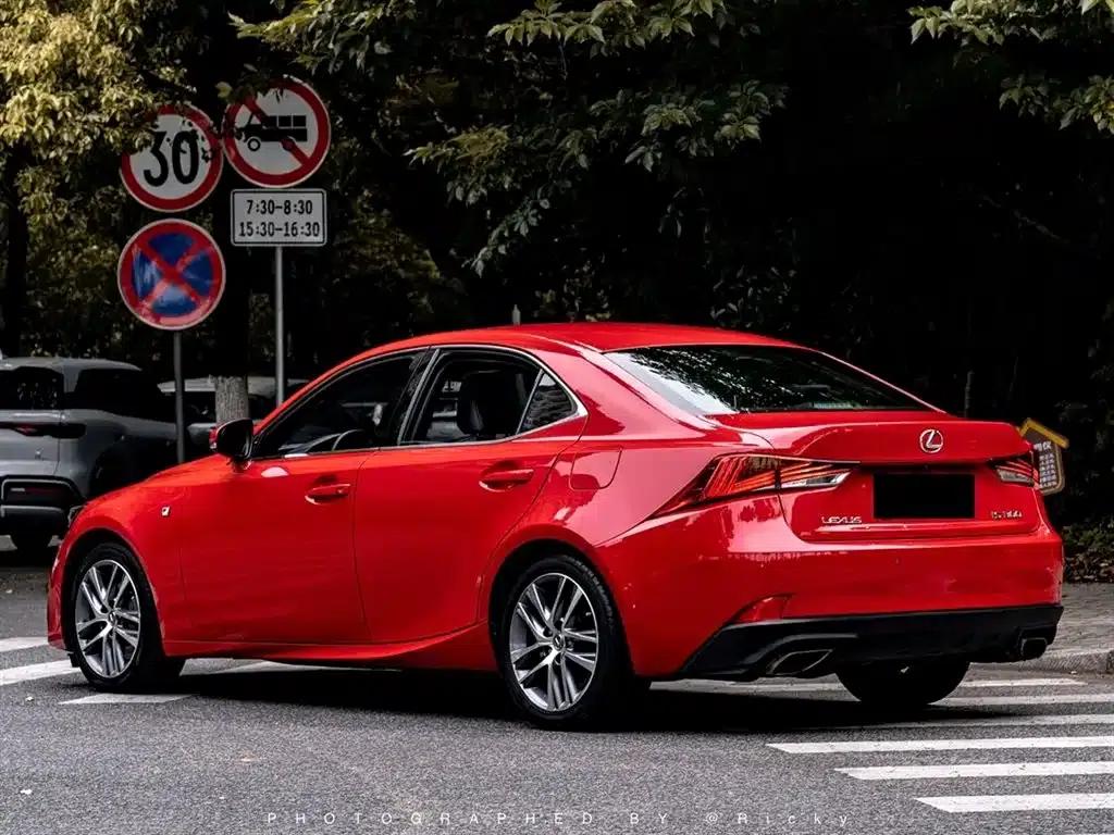 Lexus IS 2017 300 F SPORT Edition — миниатюра 11