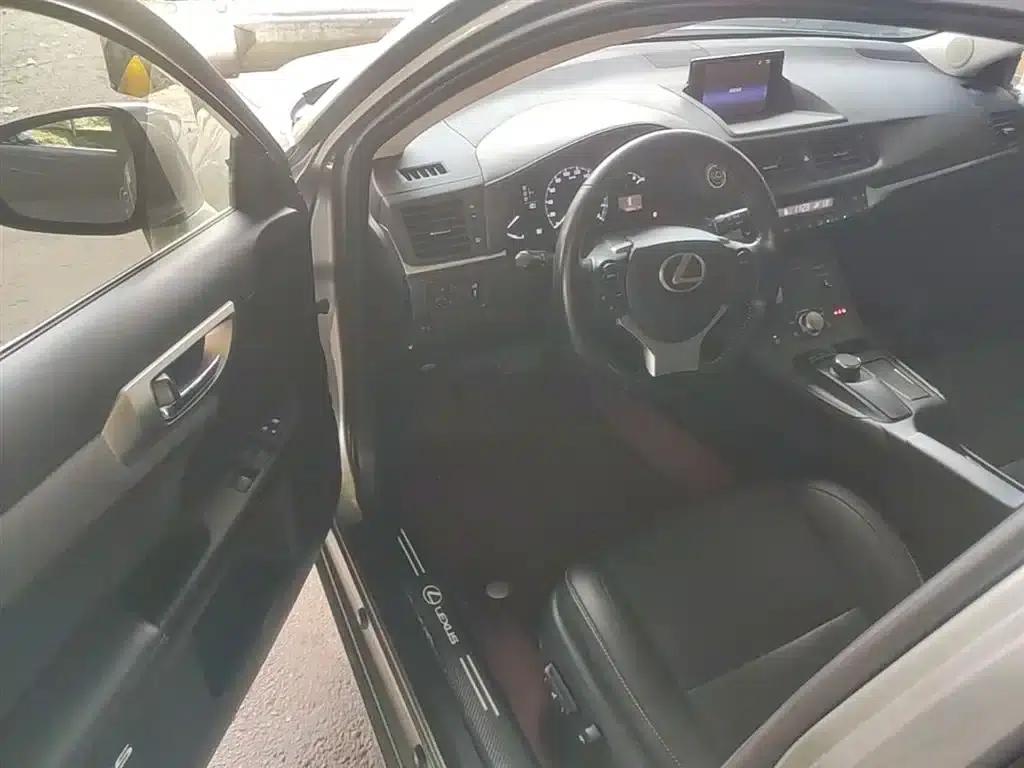 Lexus CT 2017 CT200h Comfort Edition, Single Color, China V Emission Standard — миниатюра 16