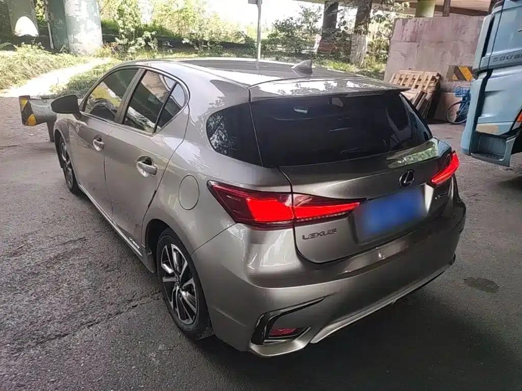 Lexus CT 2017 CT200h Comfort Edition, Single Color, China V Emission Standard — миниатюра 5