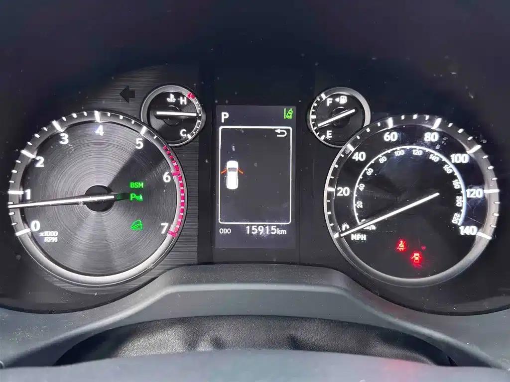 2023 Lexus GX 460 US Spec — миниатюра 13