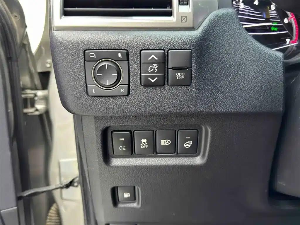 2023 Lexus GX 460 US Spec — миниатюра 15