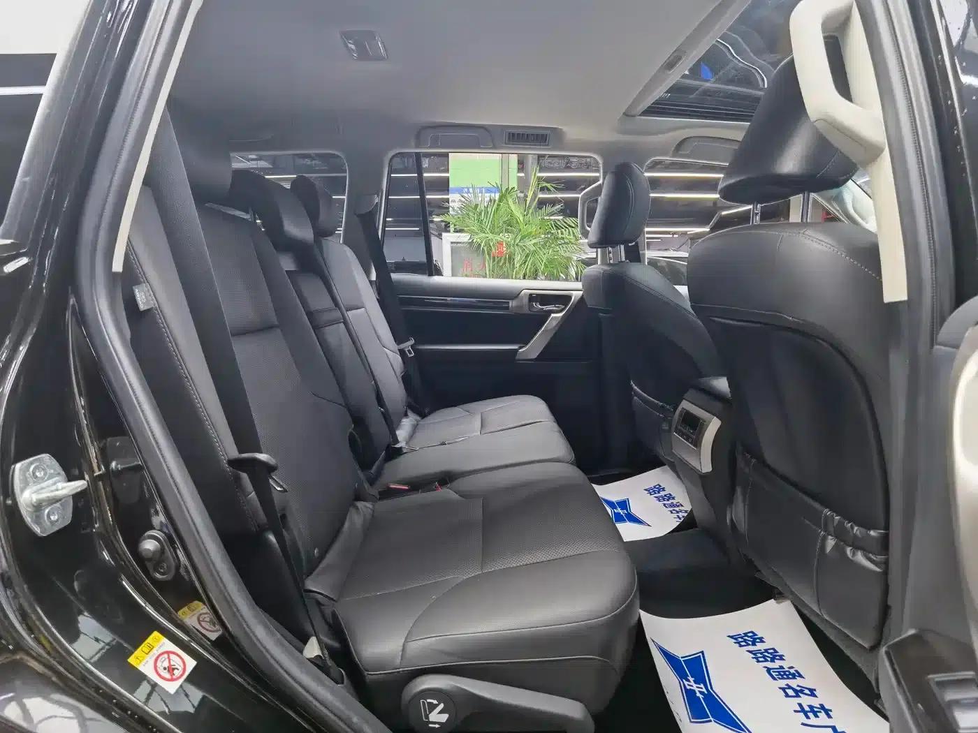 2015 Lexus GX 400 Luxury Edition — миниатюра 9