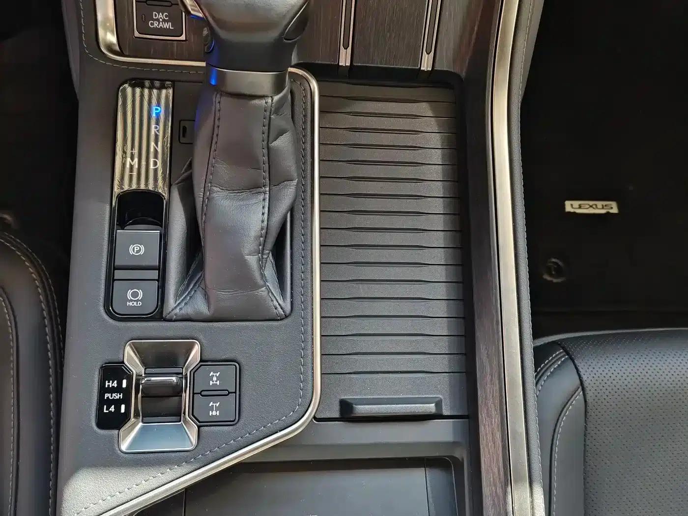 Lexus GX 2024 Overtrail Peak Edition — миниатюра 14