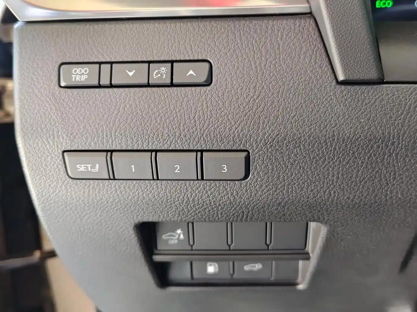 Lexus GX 2024 Overtrail Peak Edition — миниатюра 18