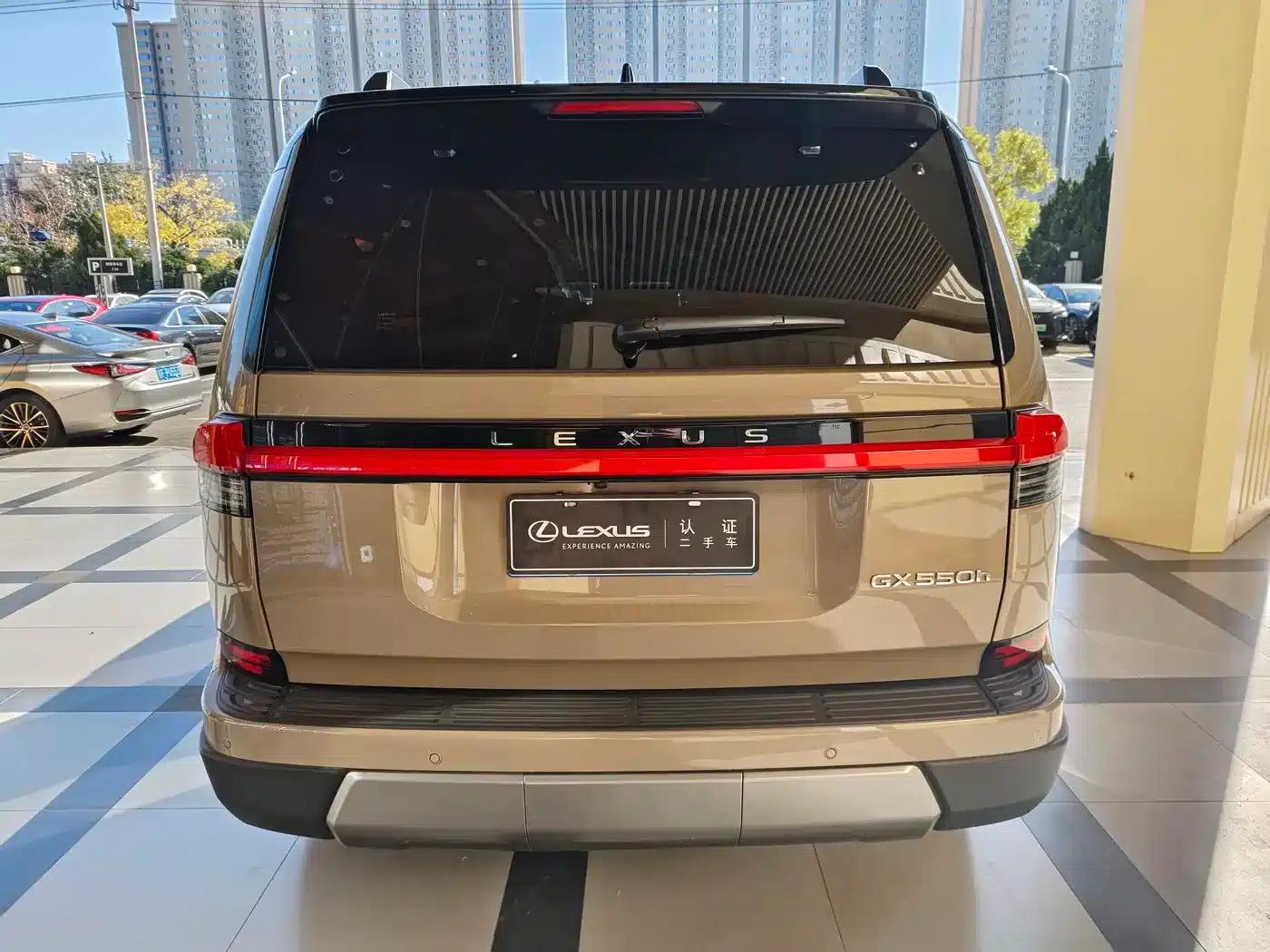 Lexus GX 2024 Overtrail Peak Edition — миниатюра 5