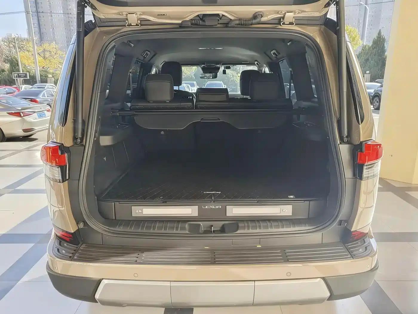 Lexus GX 2024 Overtrail Peak Edition — миниатюра 6