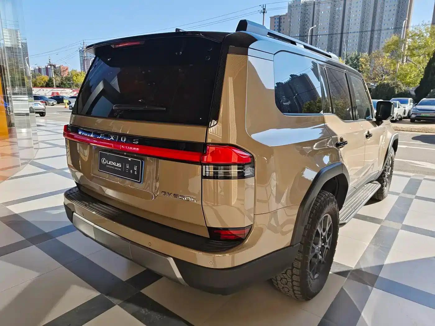 Lexus GX 2024 Overtrail Peak Edition — миниатюра 7