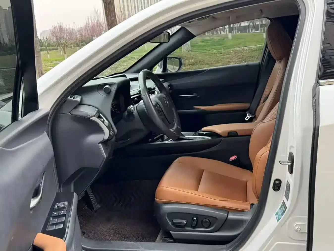 Lexus UX 2020 260h Explore Edition (National V Emission Standard) — миниатюра 4