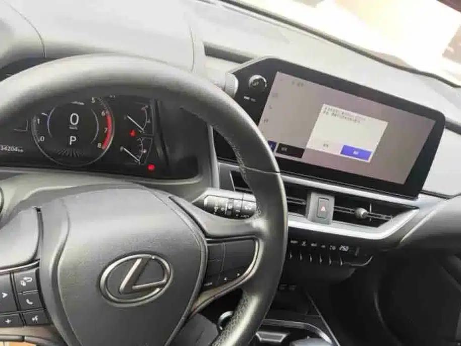 Lexus UX 2022 260h Explorer Edition — миниатюра 5