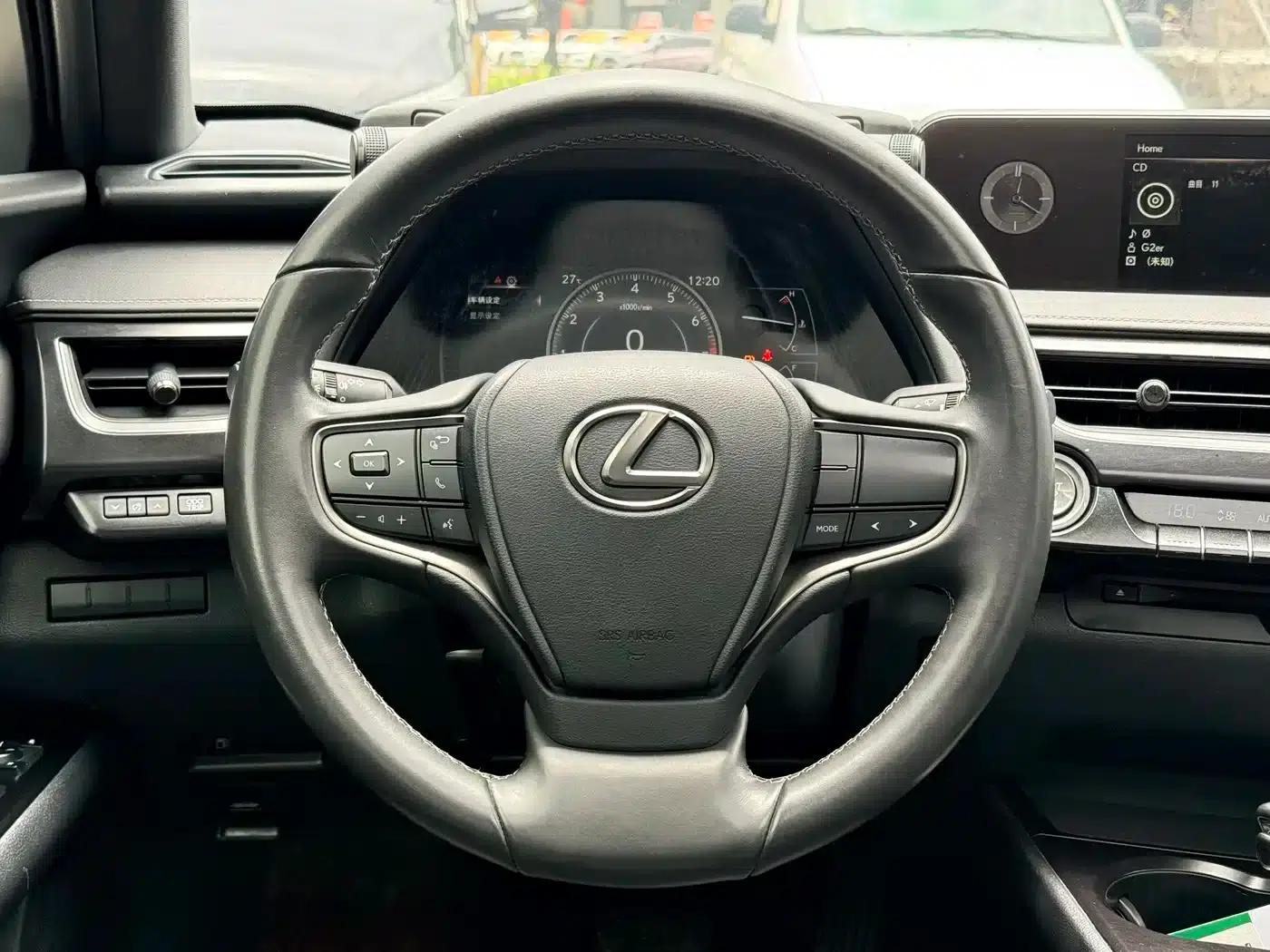 Lexus UX 2020 200 Special Edition — миниатюра 11