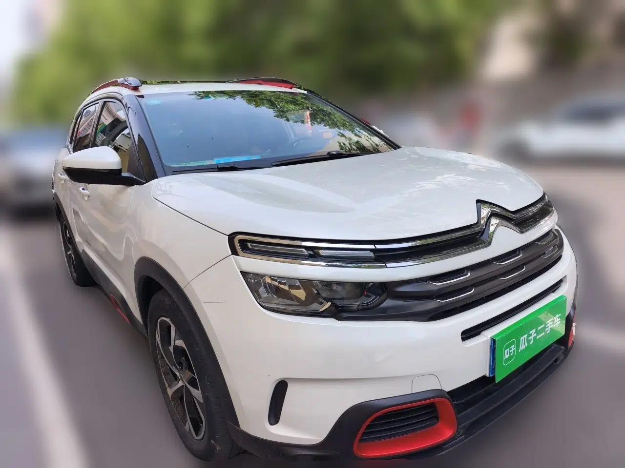 Citroen C5 AIRCROSS 2017 350THP Luxury Model — миниатюра 3
