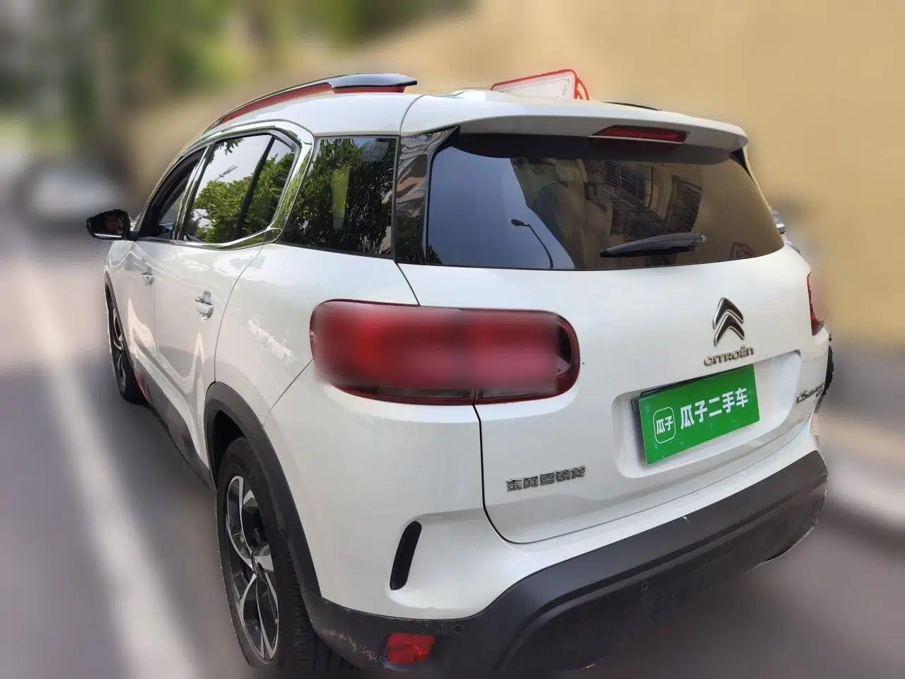 Citroen C5 AIRCROSS 2017 350THP Luxury Model — миниатюра 4