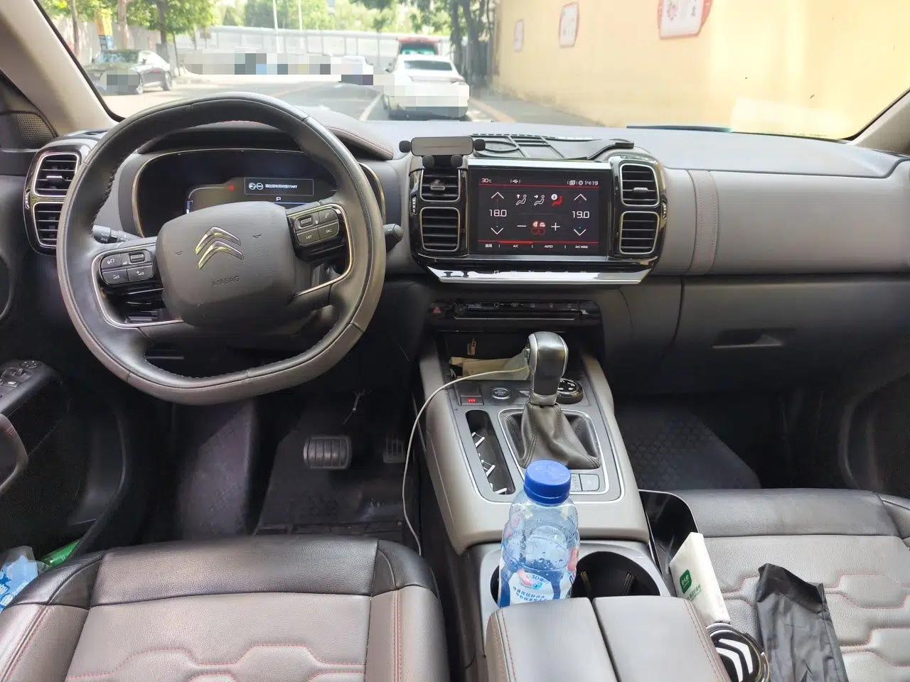 Citroen C5 AIRCROSS 2017 350THP Luxury Model — миниатюра 10