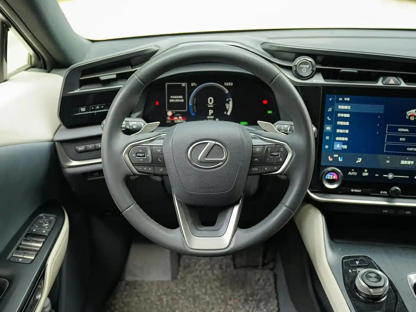 Lexus RZ 2023 450e AWD Luxury Edition — миниатюра 20