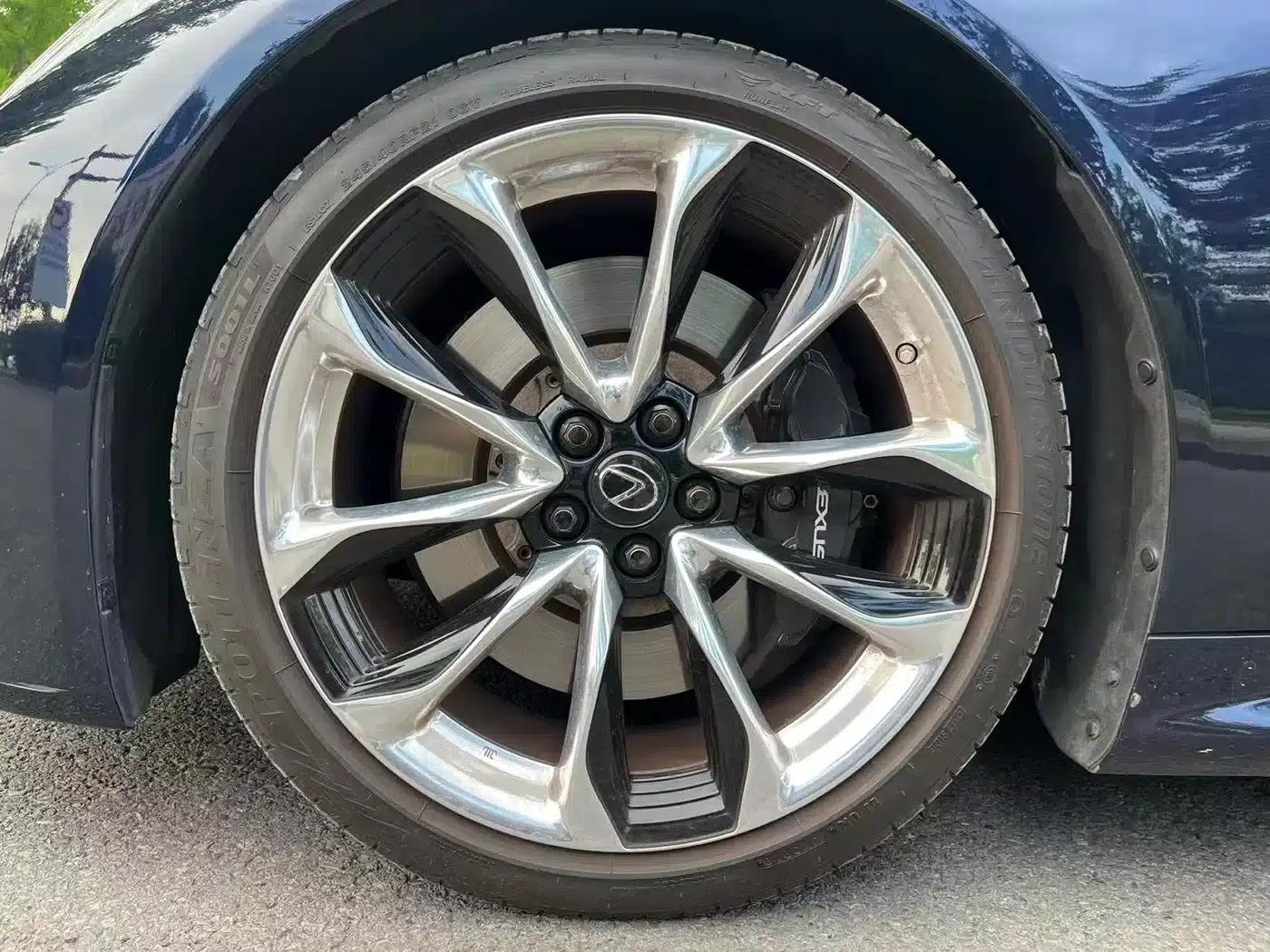 Lexus LC 2018 500h Sport — миниатюра 15