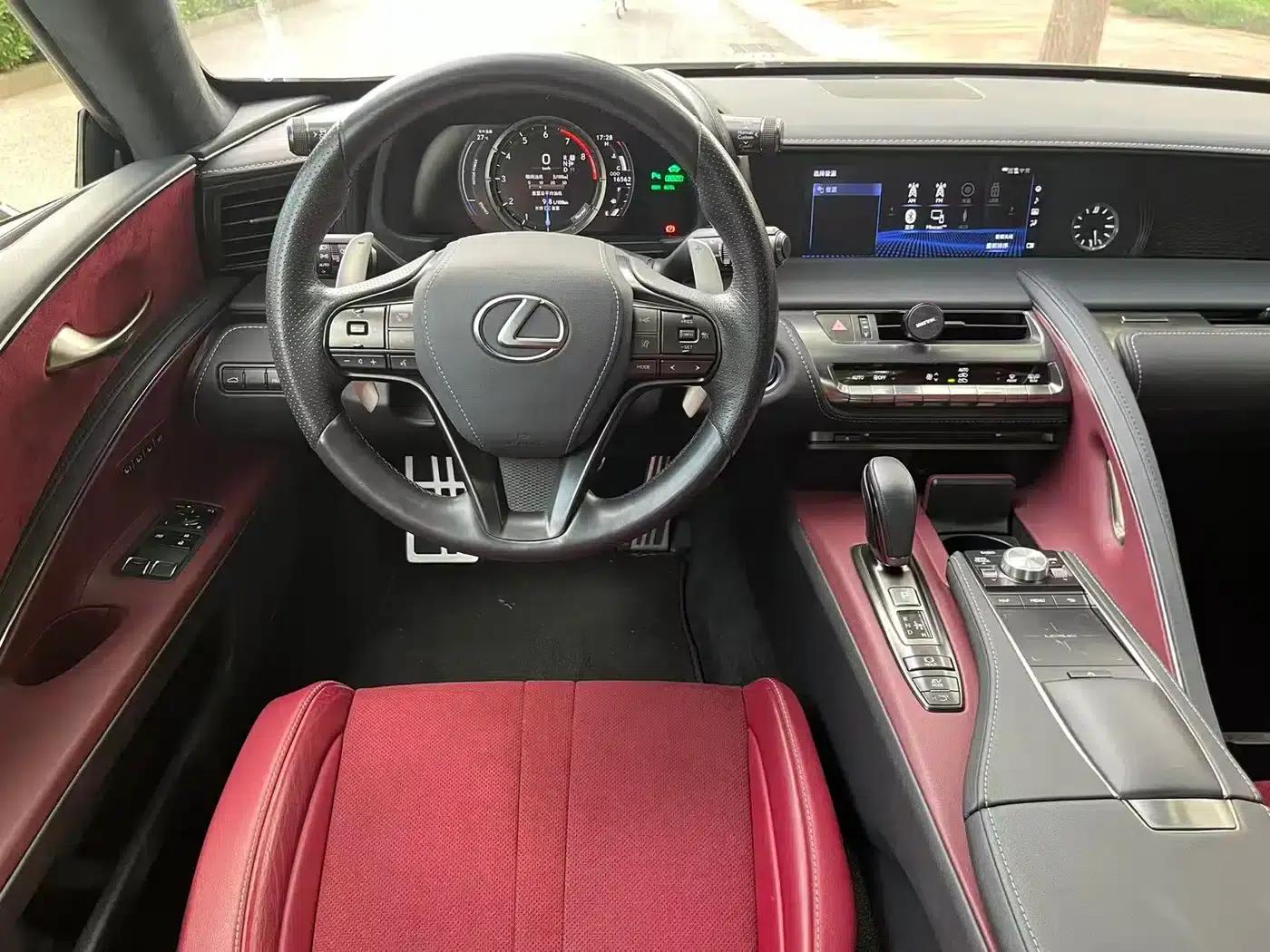 Lexus LC 2018 500h Sport — миниатюра 9