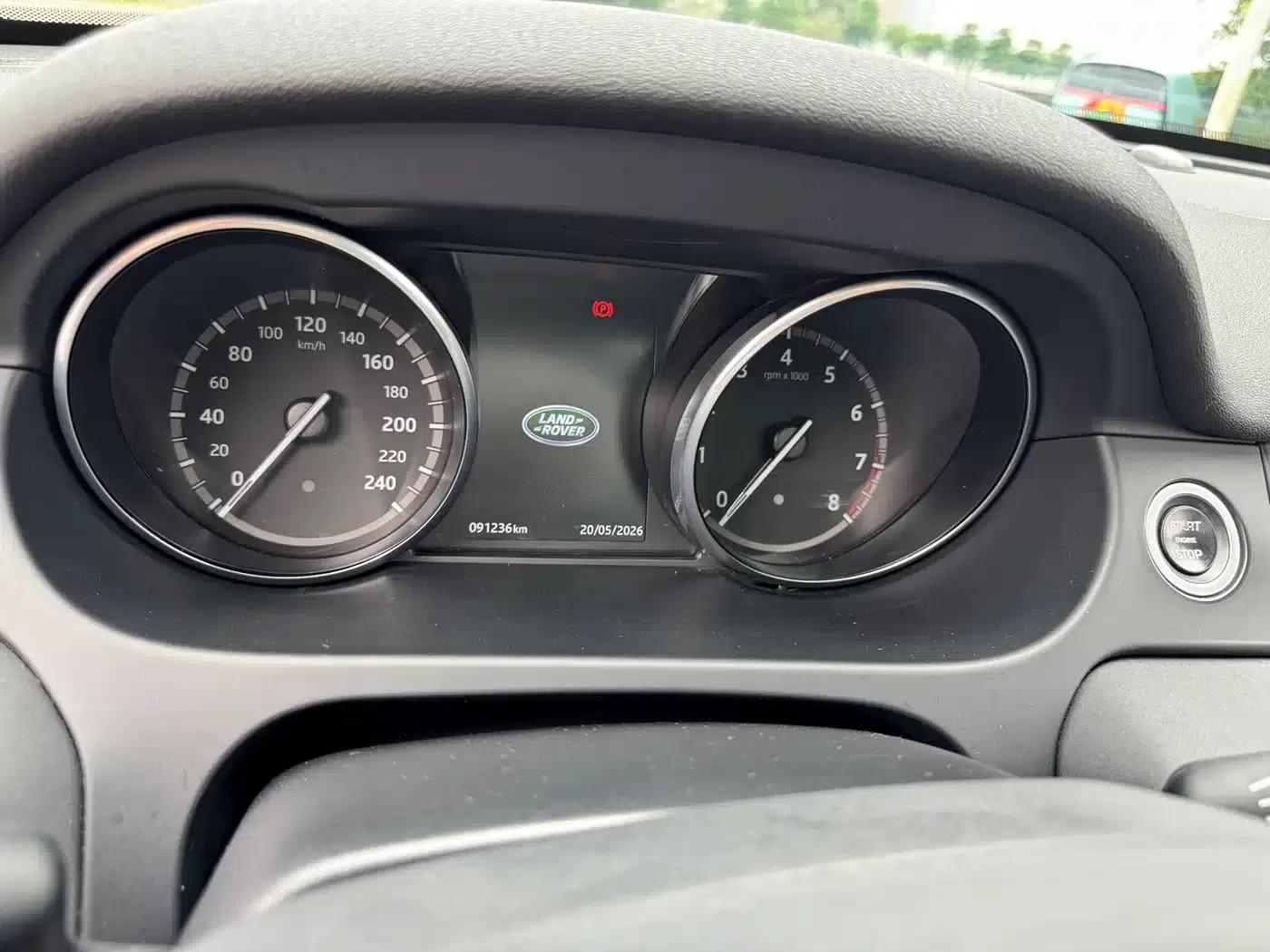 Discovery Sport 2017 2.0T HSE — миниатюра 16