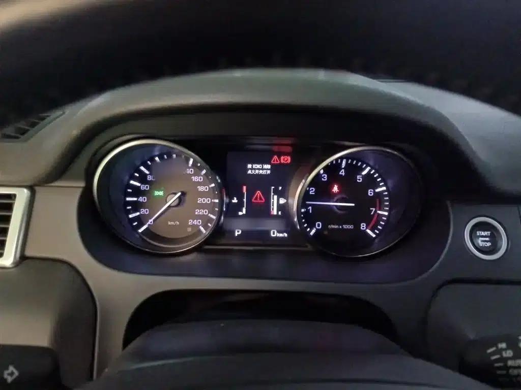 Discovery Sport 2016 2.0T HSE — миниатюра 3