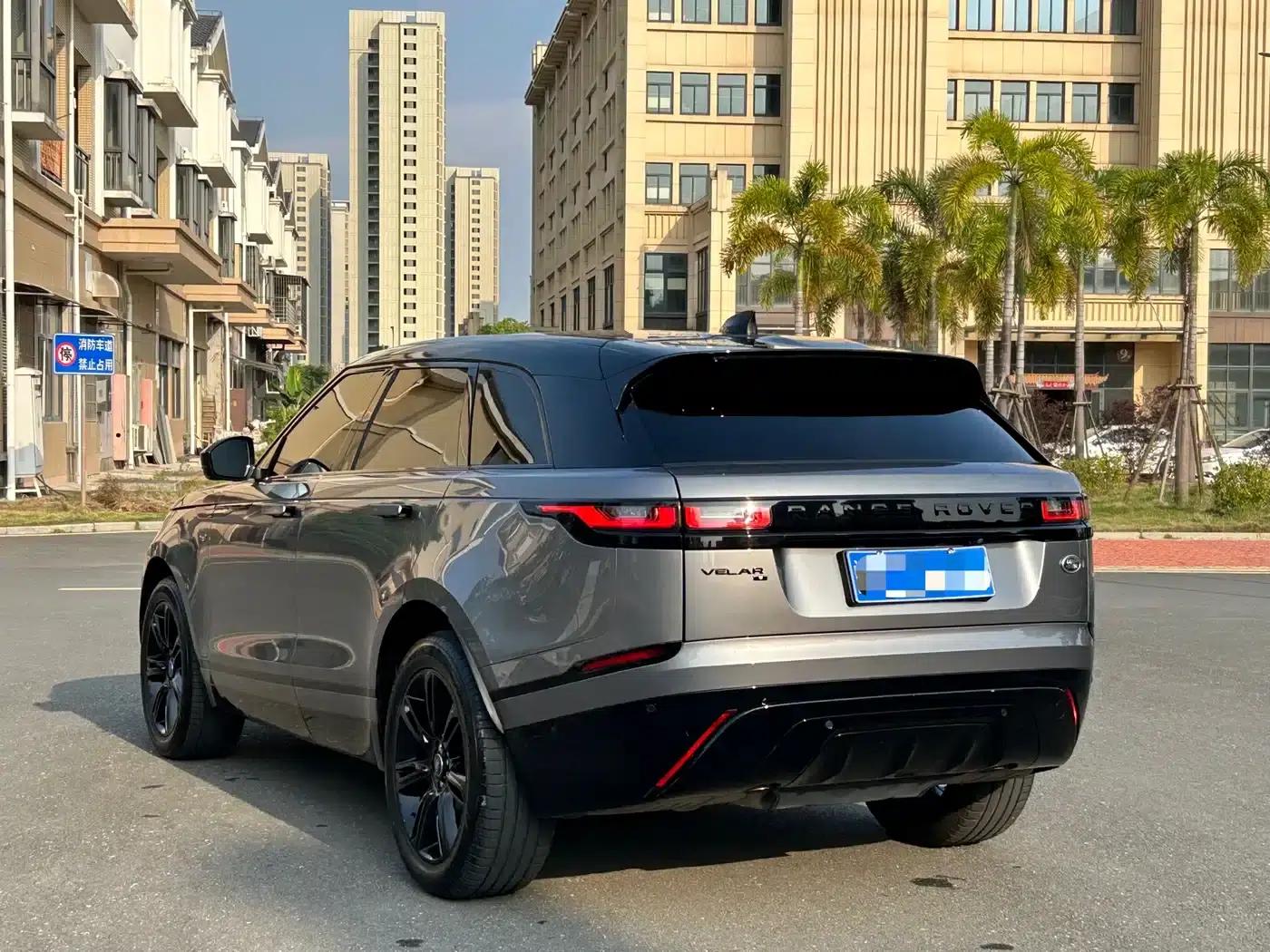 Range Rover Velar 2021 P250 Black Limited Edition — миниатюра 4