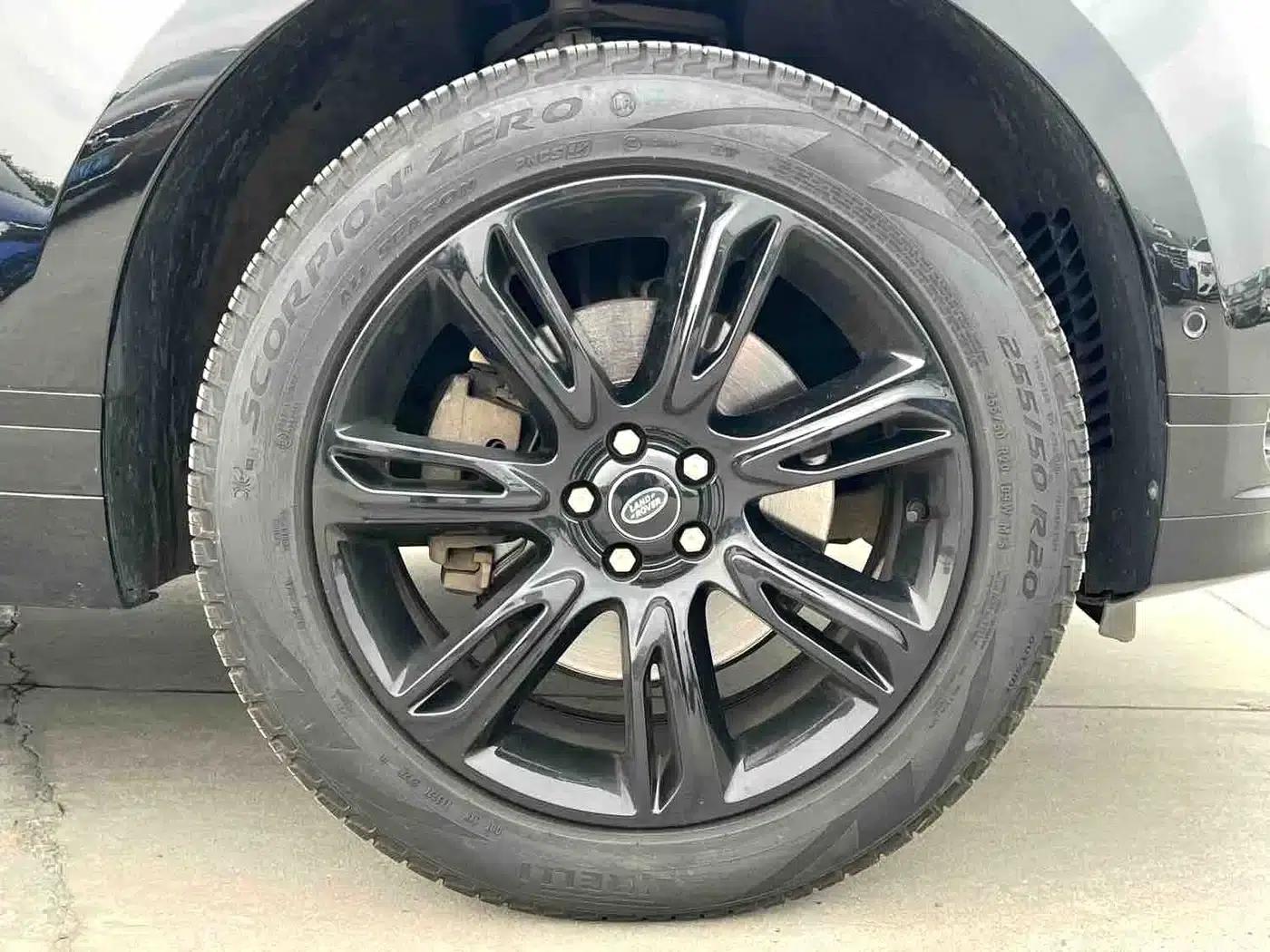 Range Rover Velar 2023 250PS Black Limited Edition — миниатюра 16