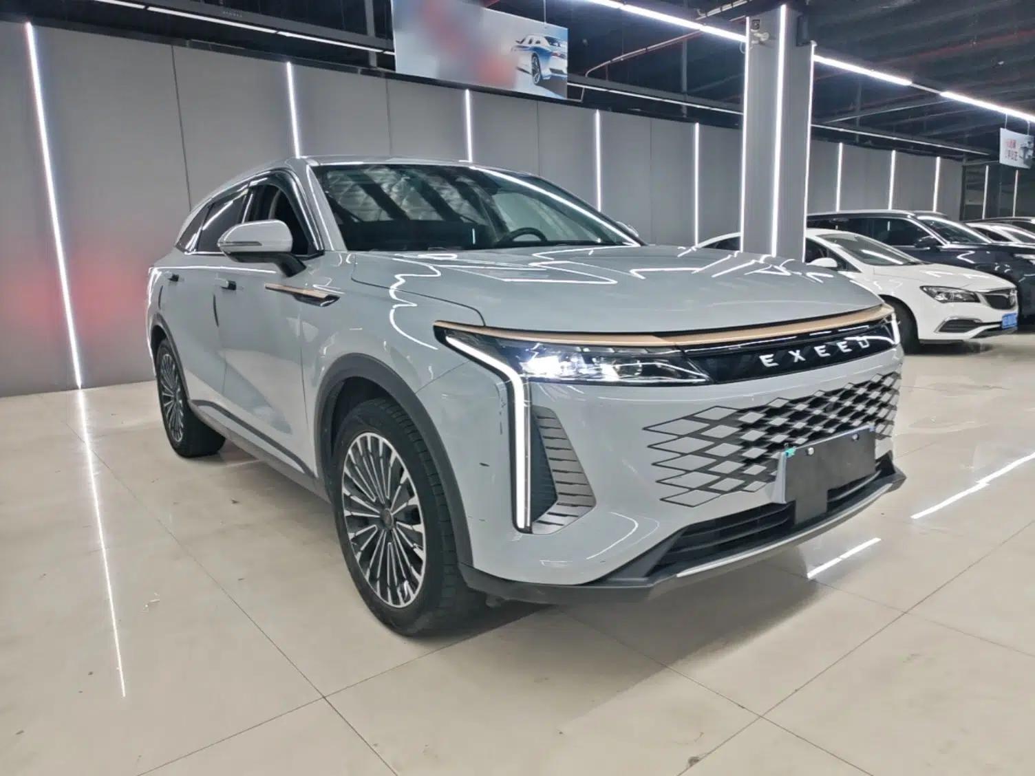 EXEED Stellar 2023 400T Two-Wheel Drive Comfort Edition — миниатюра 3