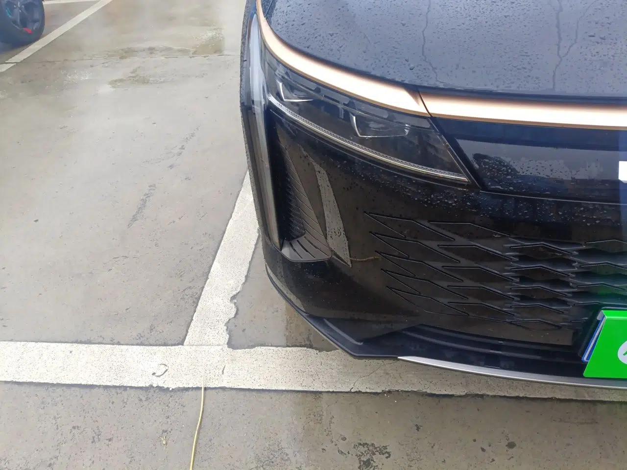 EXEED Stellar 2023 400T Four-Wheel Drive Enjoying the Flying Fish Edition — миниатюра 7