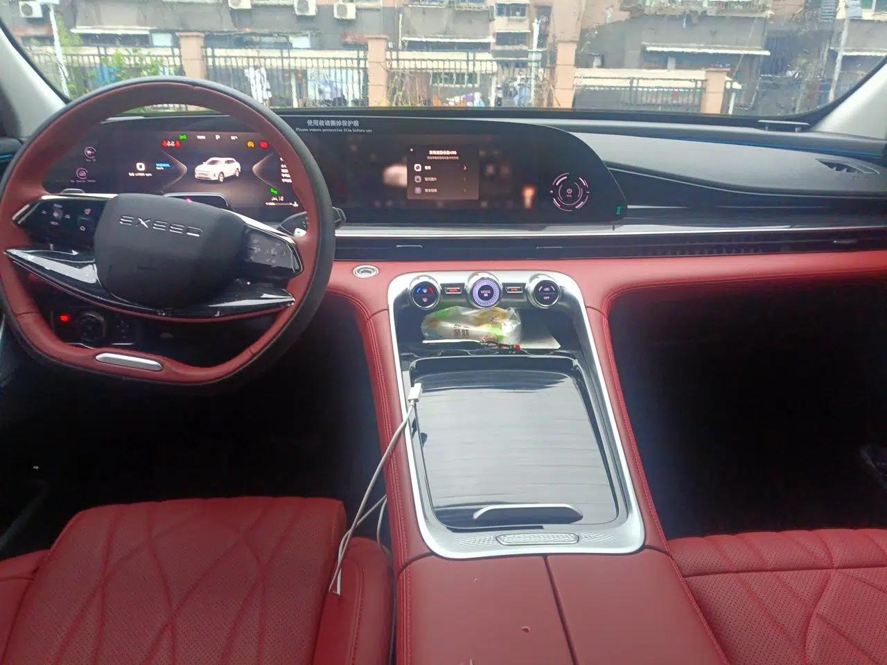EXEED Stellar 2023 400T Four-Wheel Drive Enjoying the Flying Fish Edition — миниатюра 10