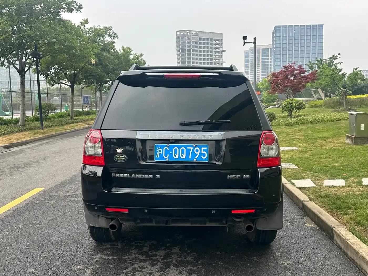 Freelander 2 2010 3.2 i6 Automatic HSE Petrol Version — миниатюра 5