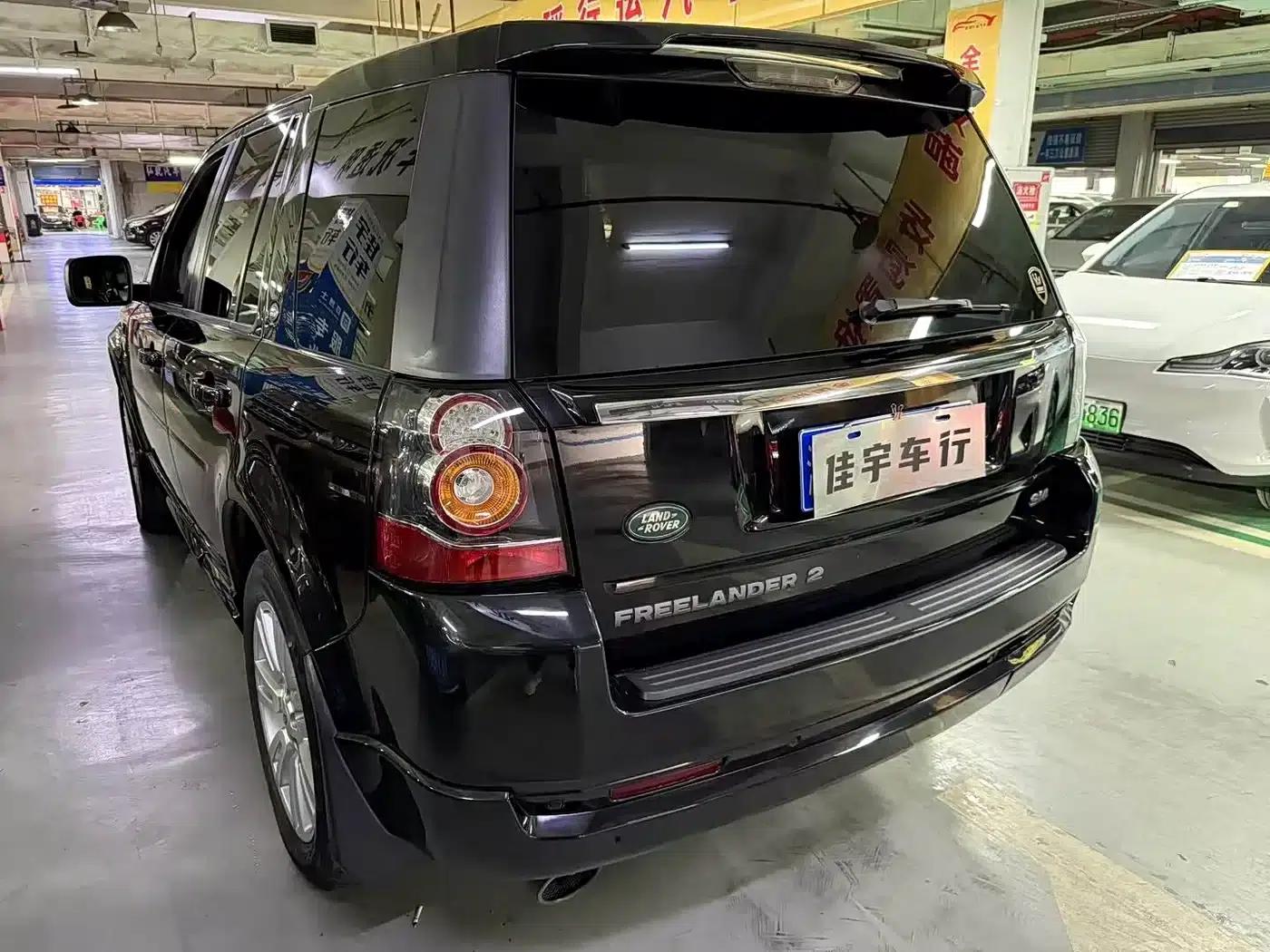 Freelander 2 2013 2.0T Si4 SE Petrol Version — миниатюра 5