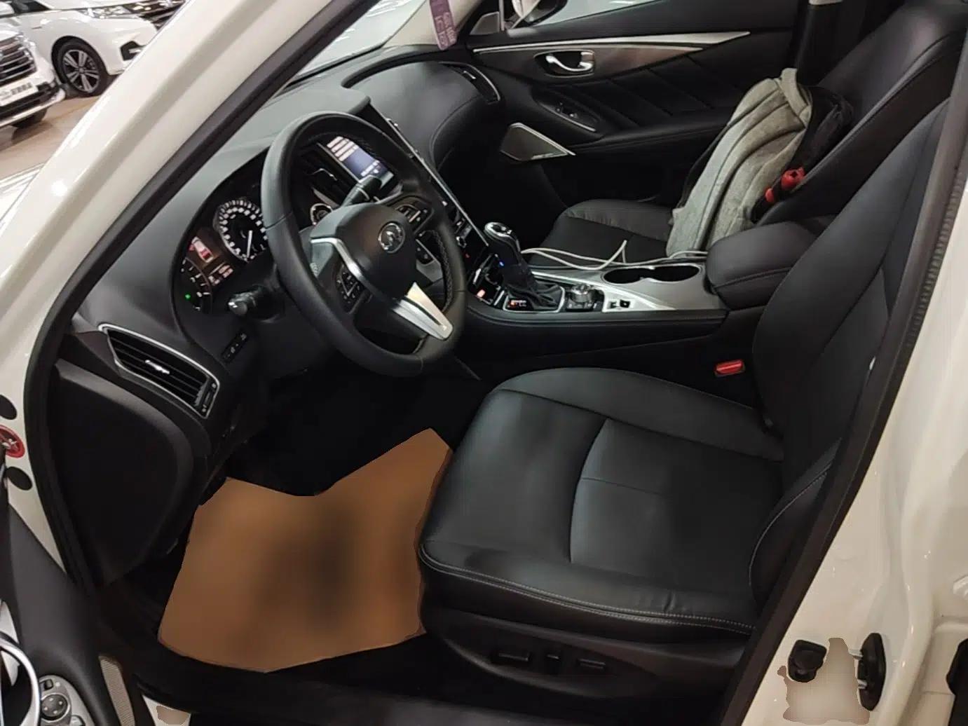 Infiniti Q50L 2022 2.0T Enjoyment Edition — миниатюра 18
