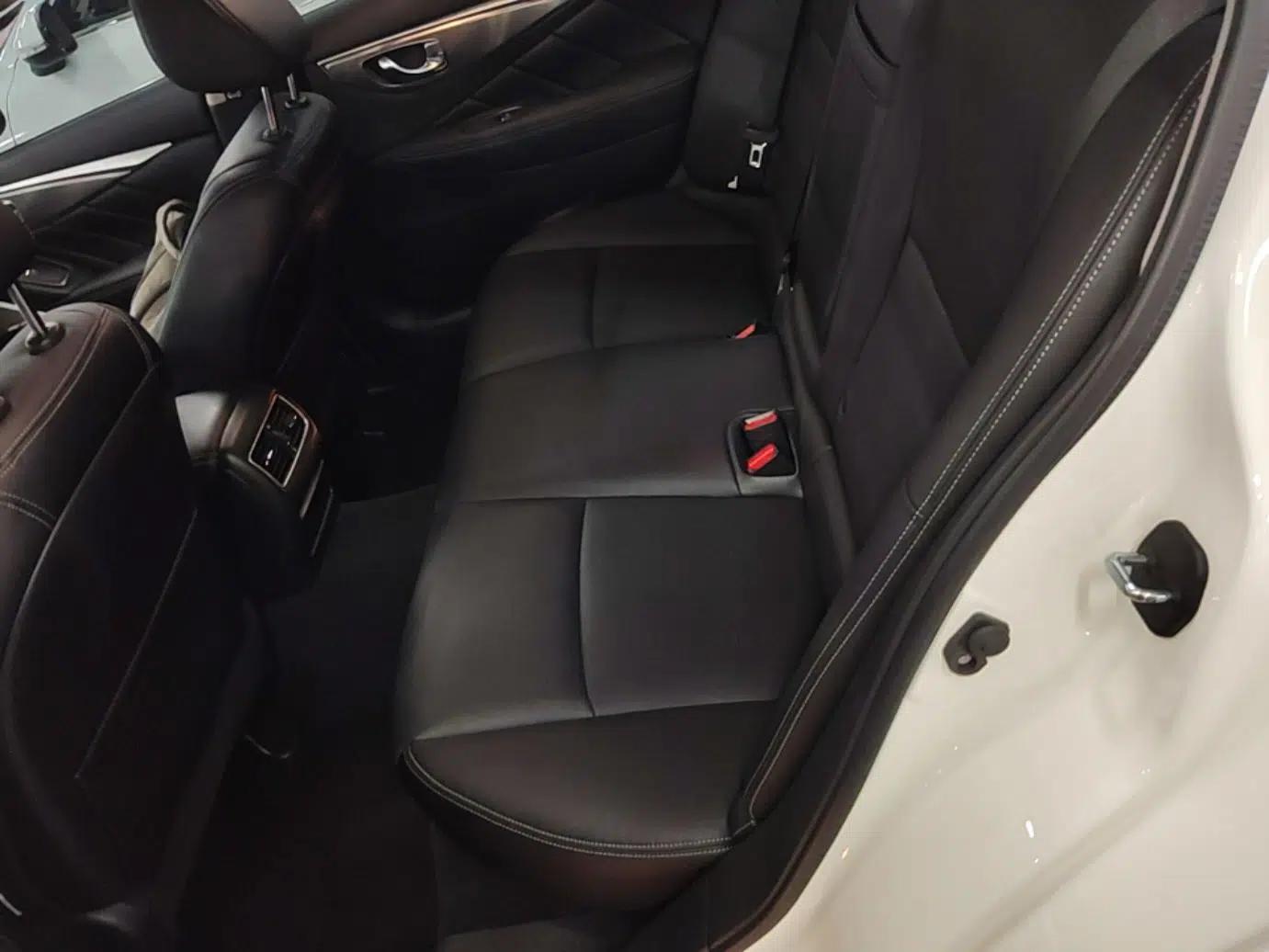 Infiniti Q50L 2022 2.0T Enjoyment Edition — миниатюра 20