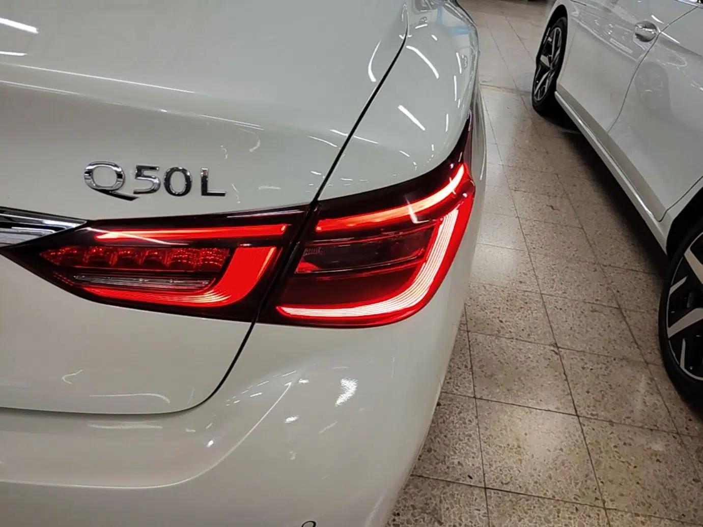 Infiniti Q50L 2022 2.0T Enjoyment Edition — миниатюра 7