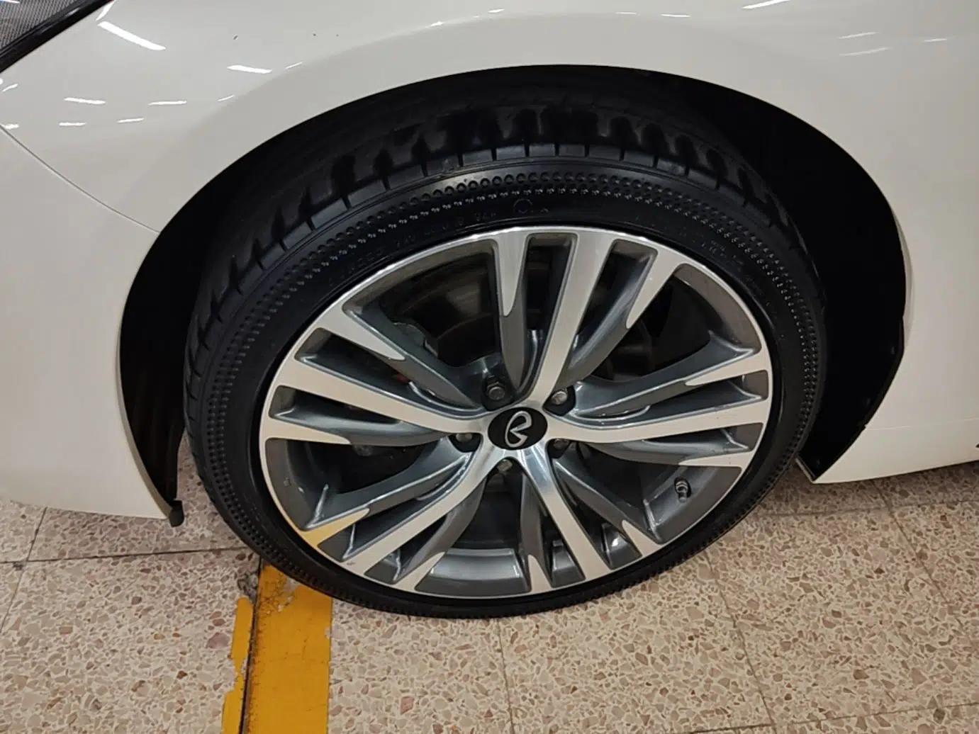 Infiniti Q50L 2022 2.0T Enjoyment Edition — миниатюра 8