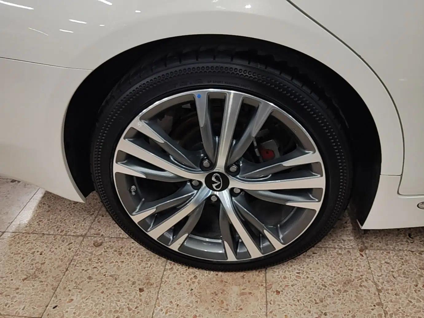 Infiniti Q50L 2022 2.0T Enjoyment Edition — миниатюра 10