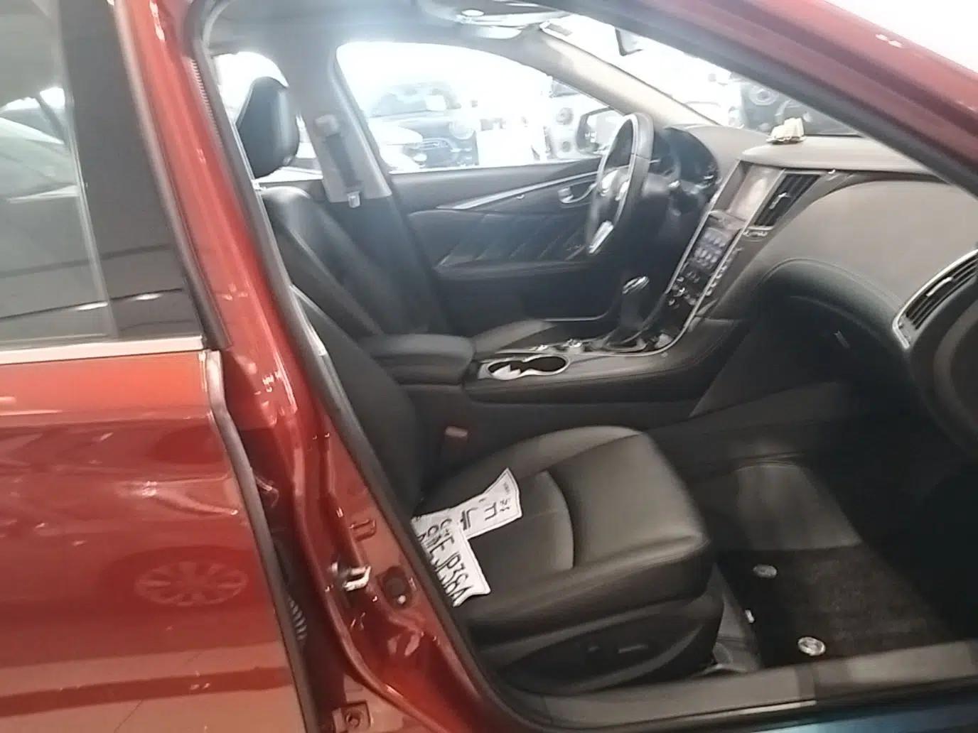 Infiniti Q50L 2018 2.0T Comfort Edition China V Standard — миниатюра 23