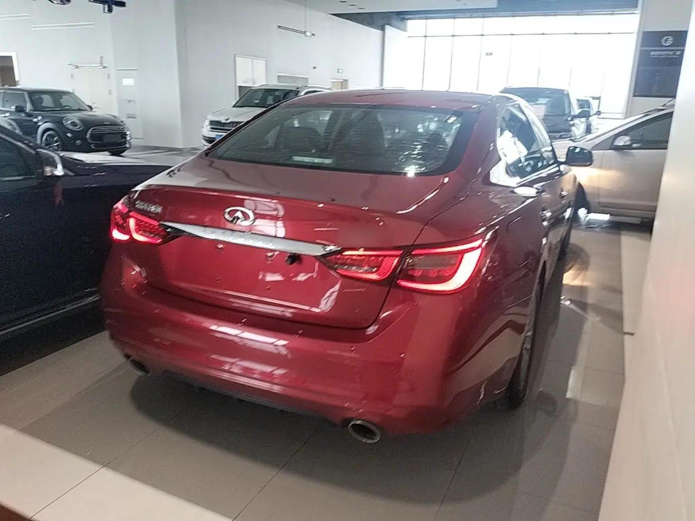 Infiniti Q50L 2018 2.0T Comfort Edition China V Standard — миниатюра 6